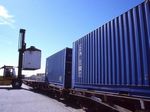 Применение в грузоперевозках контейнеров разного объема и назначения